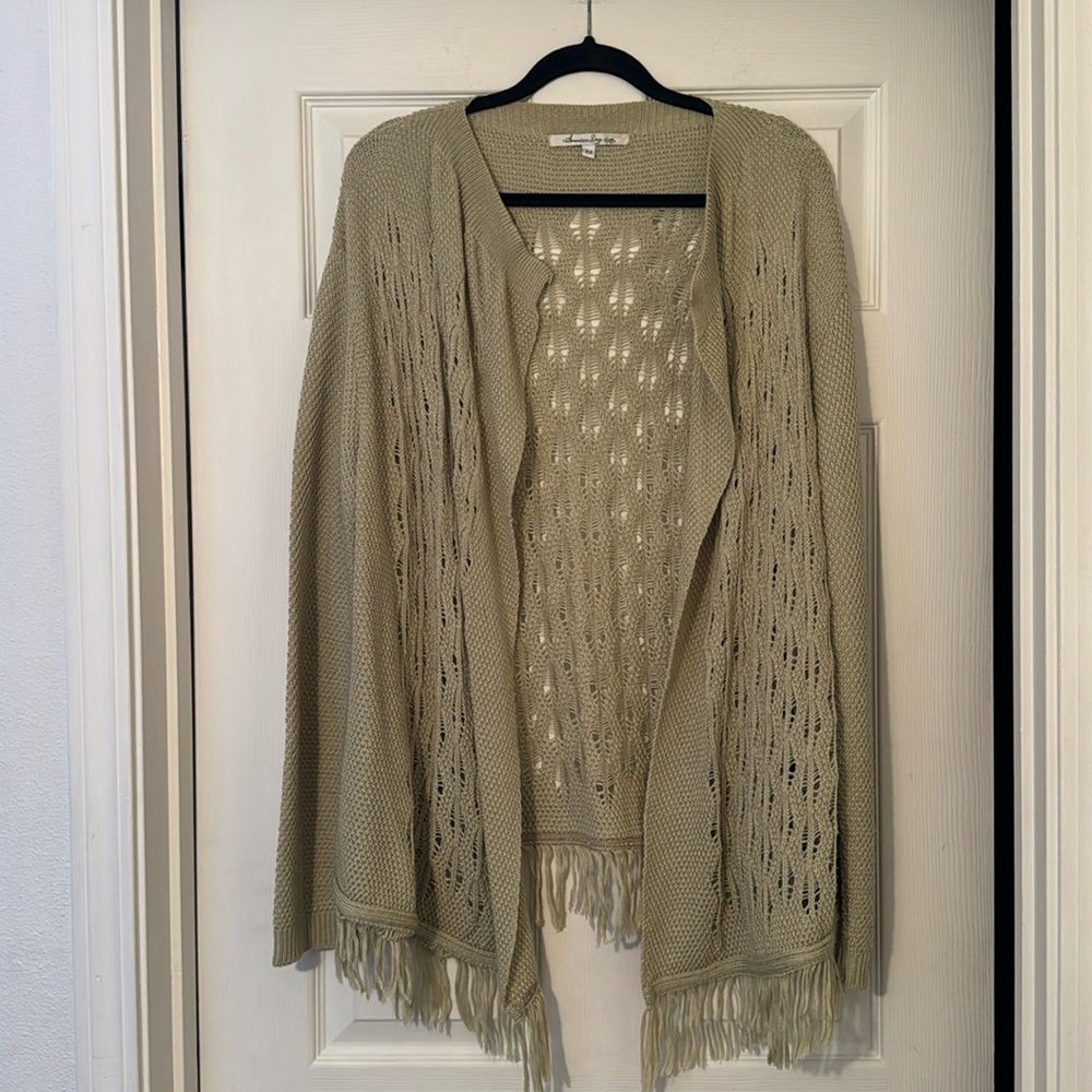 American Rag Cie tan knit boho cardigan with fringe EUC